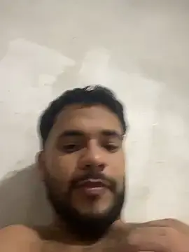 Stripchat Sex Cam of VitorFindomDOT
