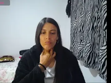 Stripchat Live Sex of aleja_2024
