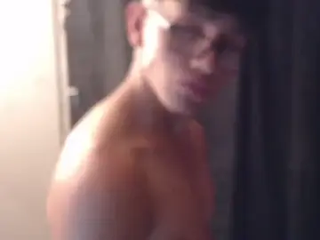 Stripchat Nude Webcam of clark_ken01