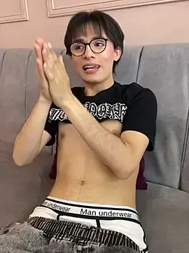 Stripchat Best Webcam of cherryy_boy