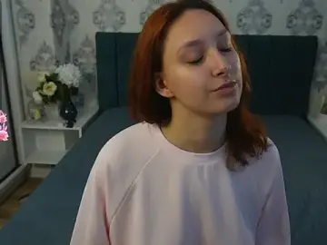 Stripchat Nude Webcam of LilyannRosse