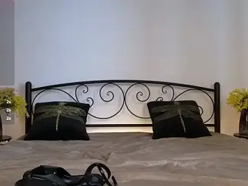 Stripchat Free Porn Cam of LunaKirby