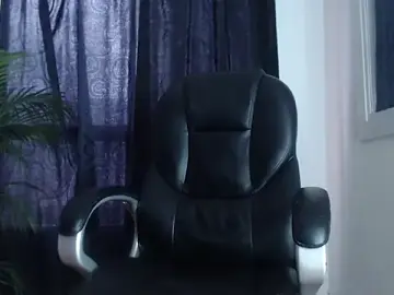 Stripchat Free Porn Cam of Pedro_x777