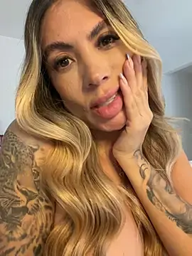 Stripchat Best Webcam of Sara_Millees