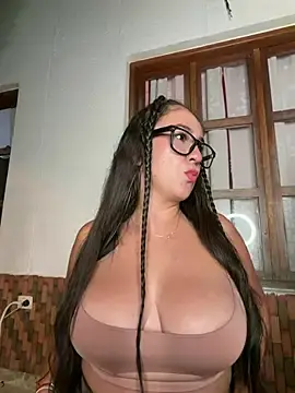 Stripchat Free Live Porn of _Sashaa