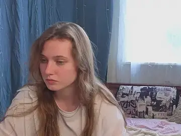 Stripchat Live Sex Cam of RubieHeiser