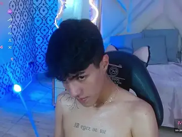 Stripchat Live Porn of Damian_tay