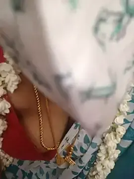 Stripchat Nude Webcam of Madhusri_Tamil_Telugu