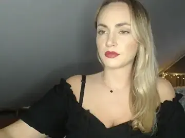 Stripchat Sex Cam of ScarlettSensitive