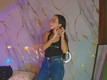 Stripchat Live Sex Cam of Daphne_Rosse