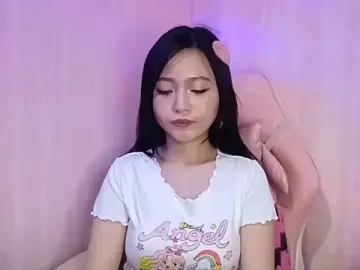 Stripchat Free Porn Cam of EileneThreet