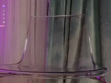 Stripchat Sex Cam of Its_Kay