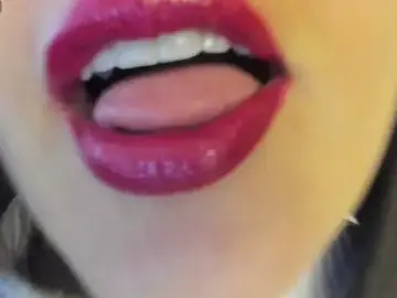 Stripchat Nude Webcam of queen_fetish