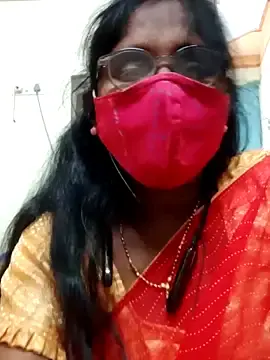 Stripchat Live Sex Cam of hotmahitha