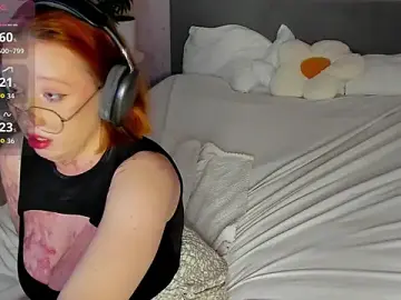 Stripchat Live Sex Cam of Maya_foxy