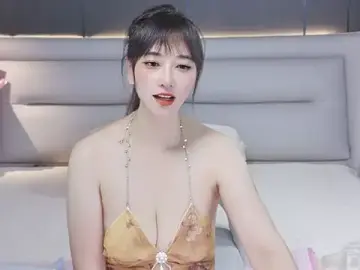 Stripchat Nude Webcam of Qi33wei
