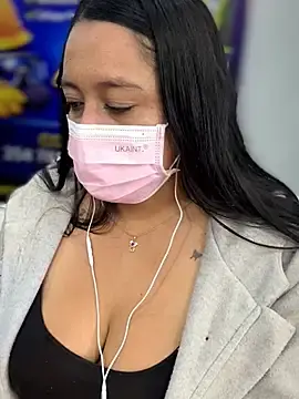 Stripchat Free Porn Cam of _Mia-Safety_Inspector