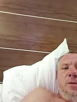 Stripchat Live Sex of sneakypeteyo1