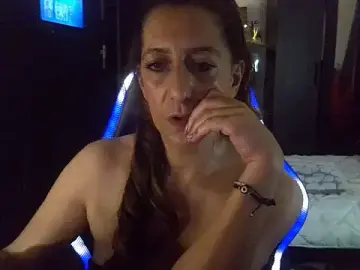 Stripchat Live Porn of la-fee-pas-chier