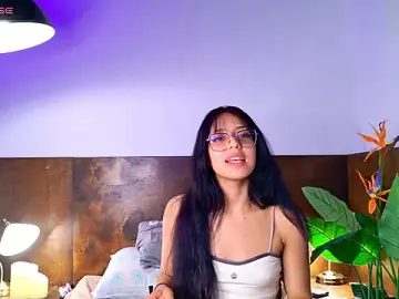 Stripchat Watch Live Sex Cams of Kiara_layla