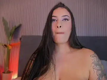 Stripchat Live Sex Cam of pamelaa_vega
