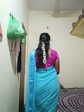 Stripchat Adult Webcam of Kavya5500