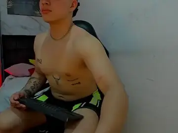 Stripchat Watch Live Sex Cams of tayron_aslhy