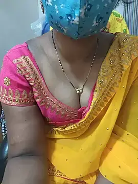 Stripchat Nude Webcam of Pooja_Sexy_Girl