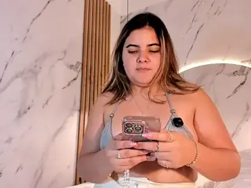 Stripchat Watch Live Sex Cams of EVELIN_MASON