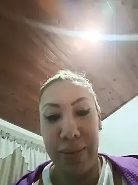Stripchat Sex Chat of coral_smitth