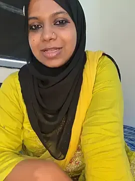 Stripchat Watch Live Sex Cams of Malika_Secrets