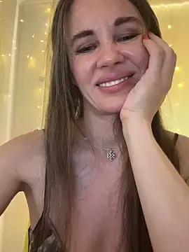 Stripchat Adult Webcam of LucieMack
