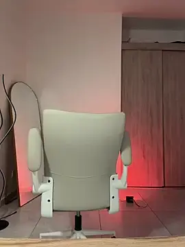 Stripchat Live Sex Cam of Megan_lu2