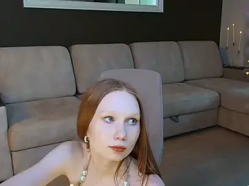 Stripchat Free Live Porn of FoxyMira
