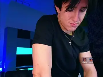 Stripchat Free Live Porn of ChristianLevine_
