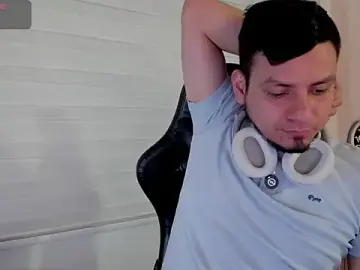 Stripchat Live Sex Cam of Rick_Adams