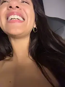 Stripchat Watch Live Sex Cams of chicachocolate01