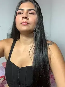 Stripchat Live Sex Cam of melany-diaz