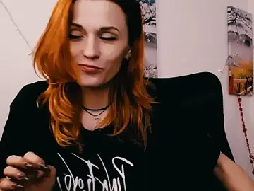 Stripchat Free Live Porn of PeppyMia