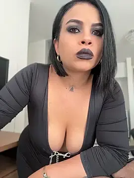 Stripchat Nude Webcam of AriannaSmyth
