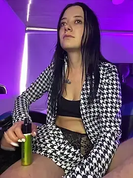 Stripchat Nude Webcam of Isabella_21x
