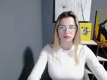 Stripchat Best live sex cam show of lady_olivia_