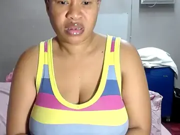 Stripchat Watch Live Sex Cams of BigAreola26