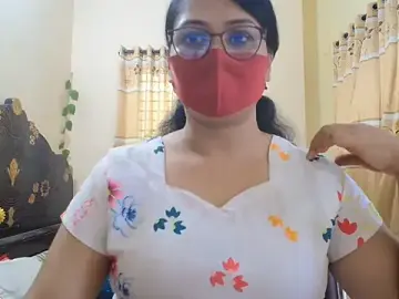 Stripchat Adult Webcam of Elena_cruz5