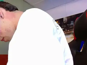 Stripchat Best live sex cam show of alexgiraldo__