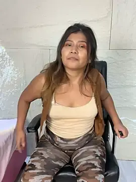 Stripchat Free Live Porn of LyraMilano