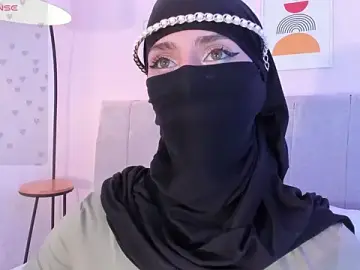Stripchat Sex Cam of rawiya