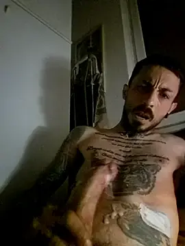Stripchat Free Porn Cam of Robe420