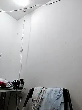 Stripchat Free Porn Cam of karlythoth@xh