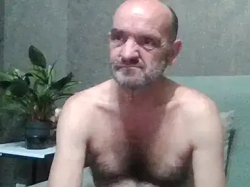 Stripchat Sex Cam of skorpibg65
